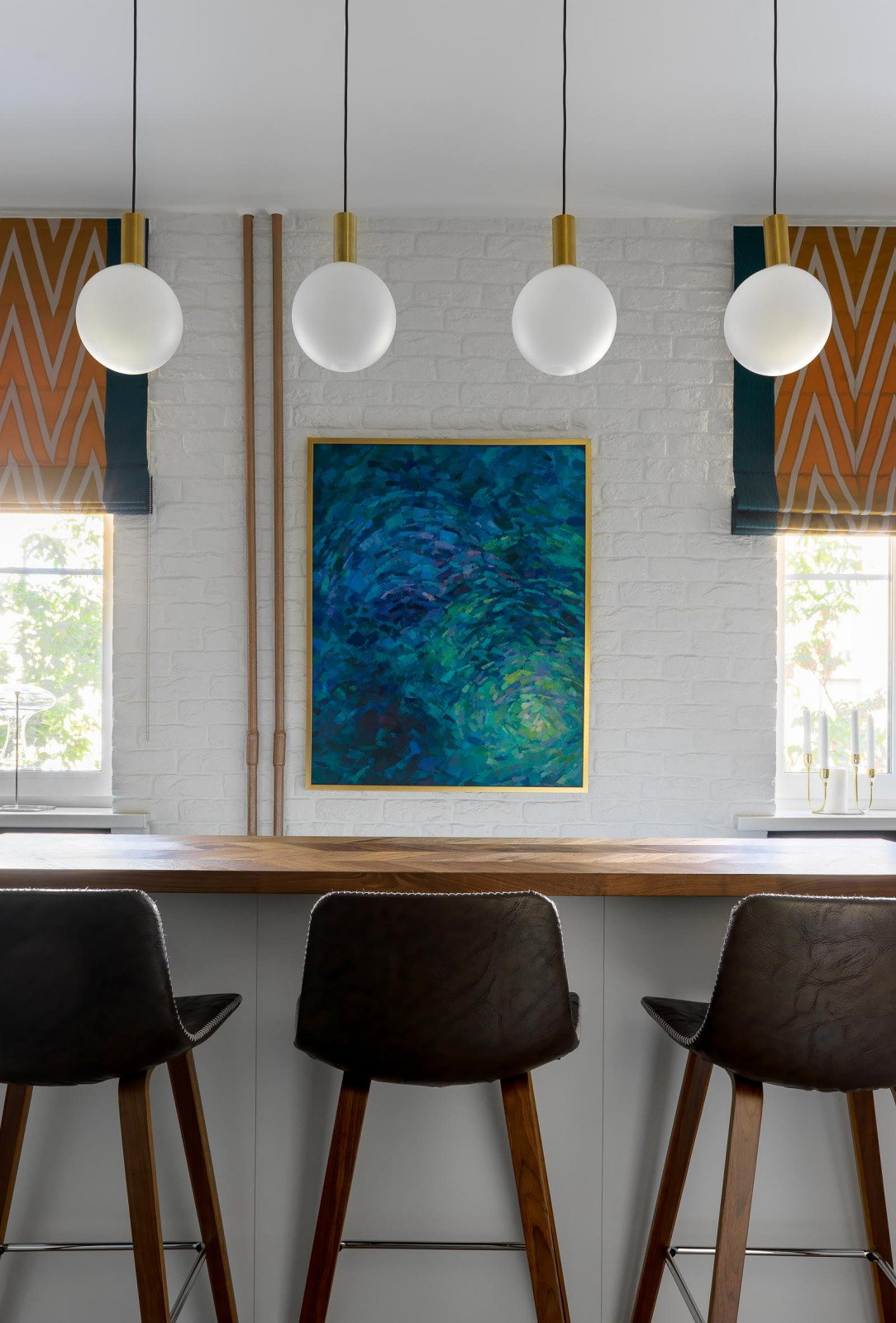 Изумруд и латунь