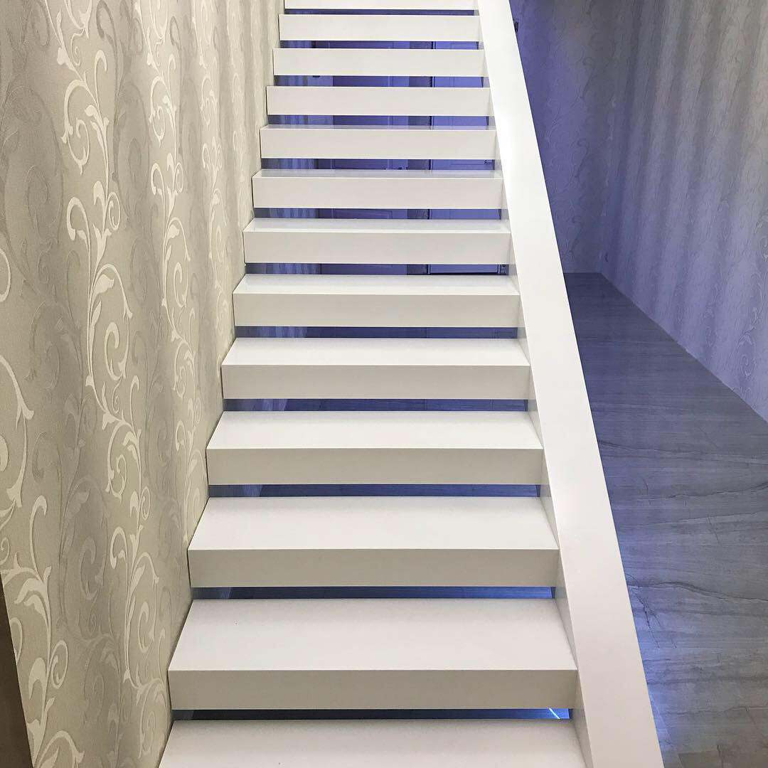 Обложка проекта: Лестница из искусственного камня