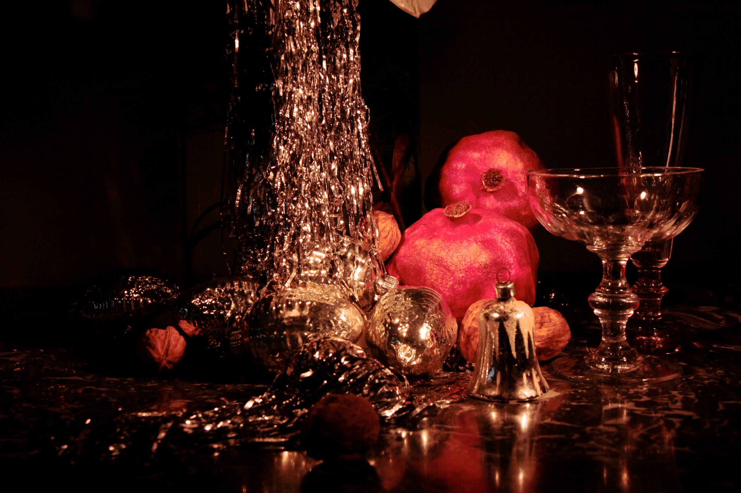 Вопрос: «Дождик» на елке — устарел или все же нет