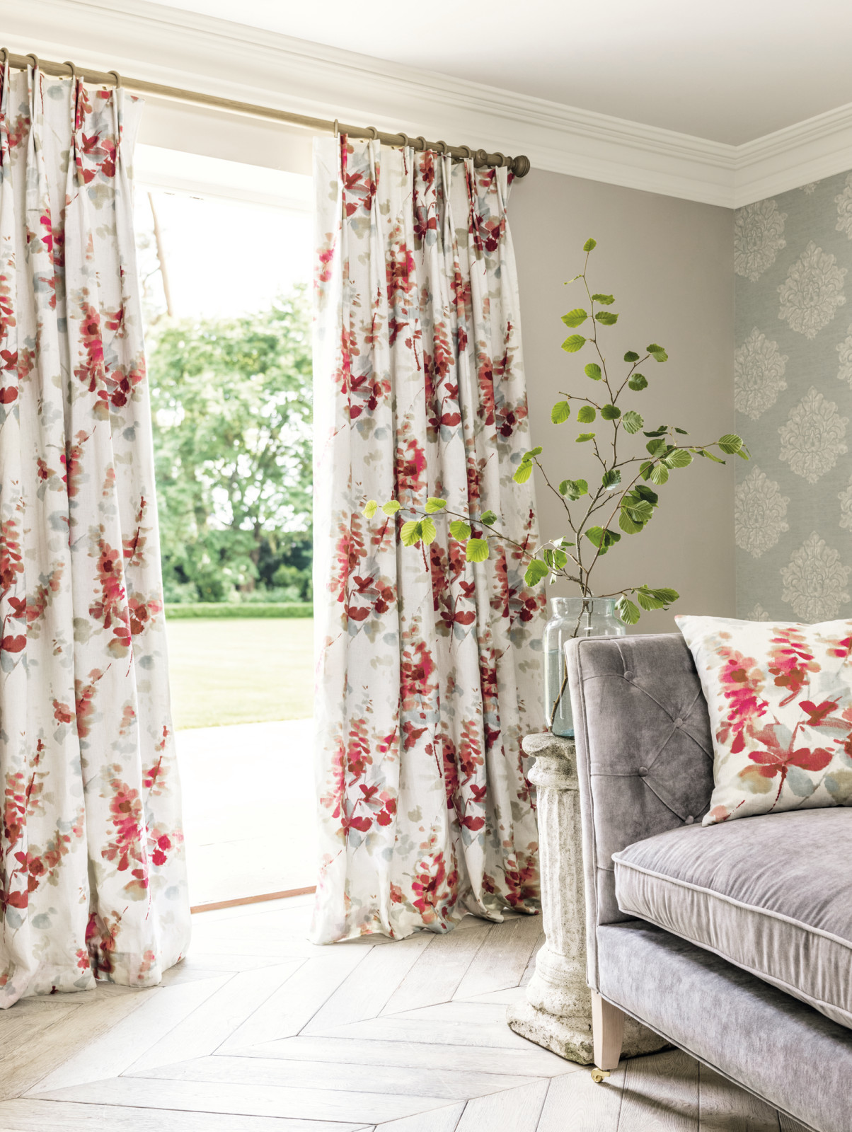 Ткани и обои Waterperry от Sanderson