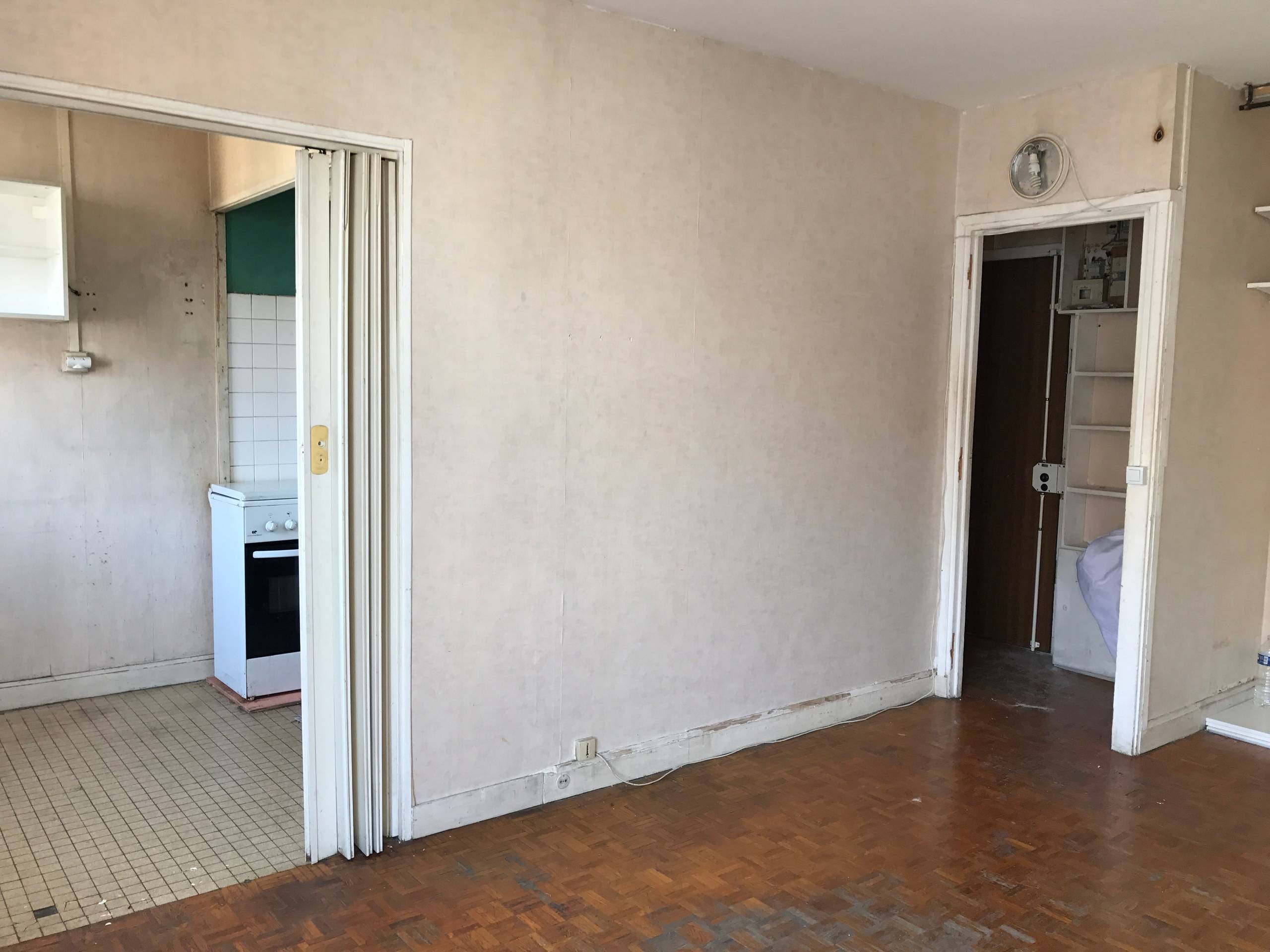 Houzz Франция: 3 проекта квартир-студий с выделенной спальней