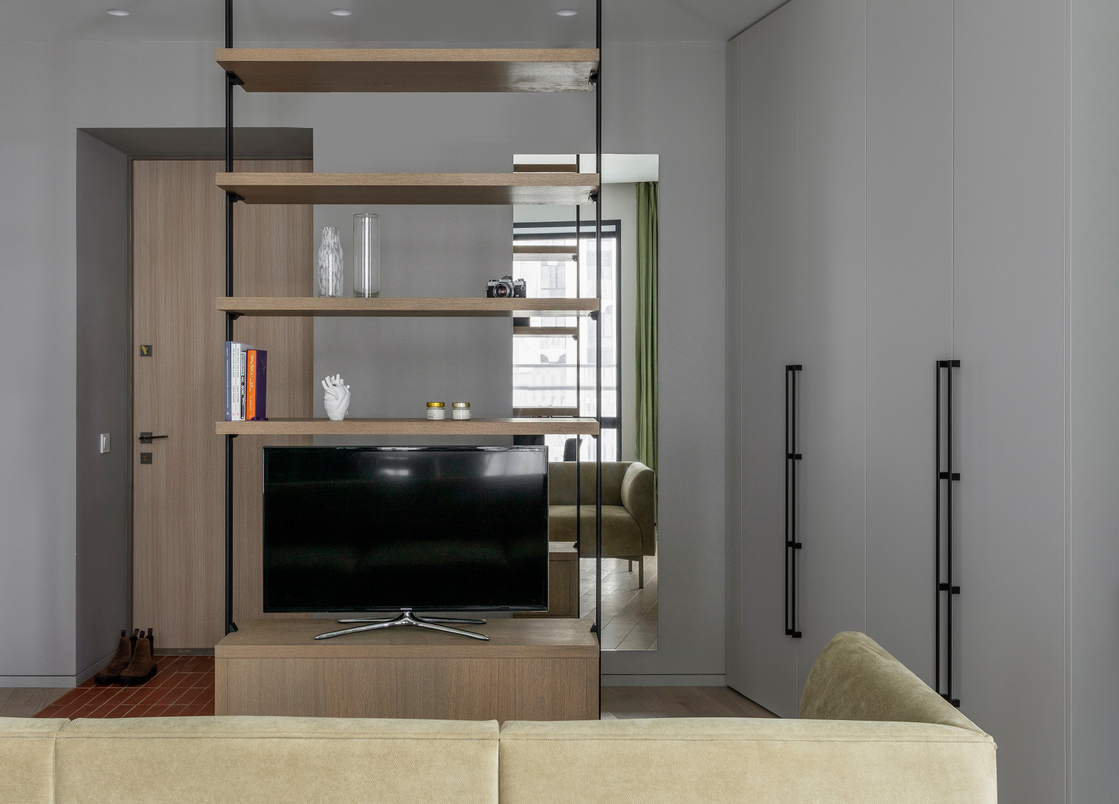 Flat for a couple of cardiologists