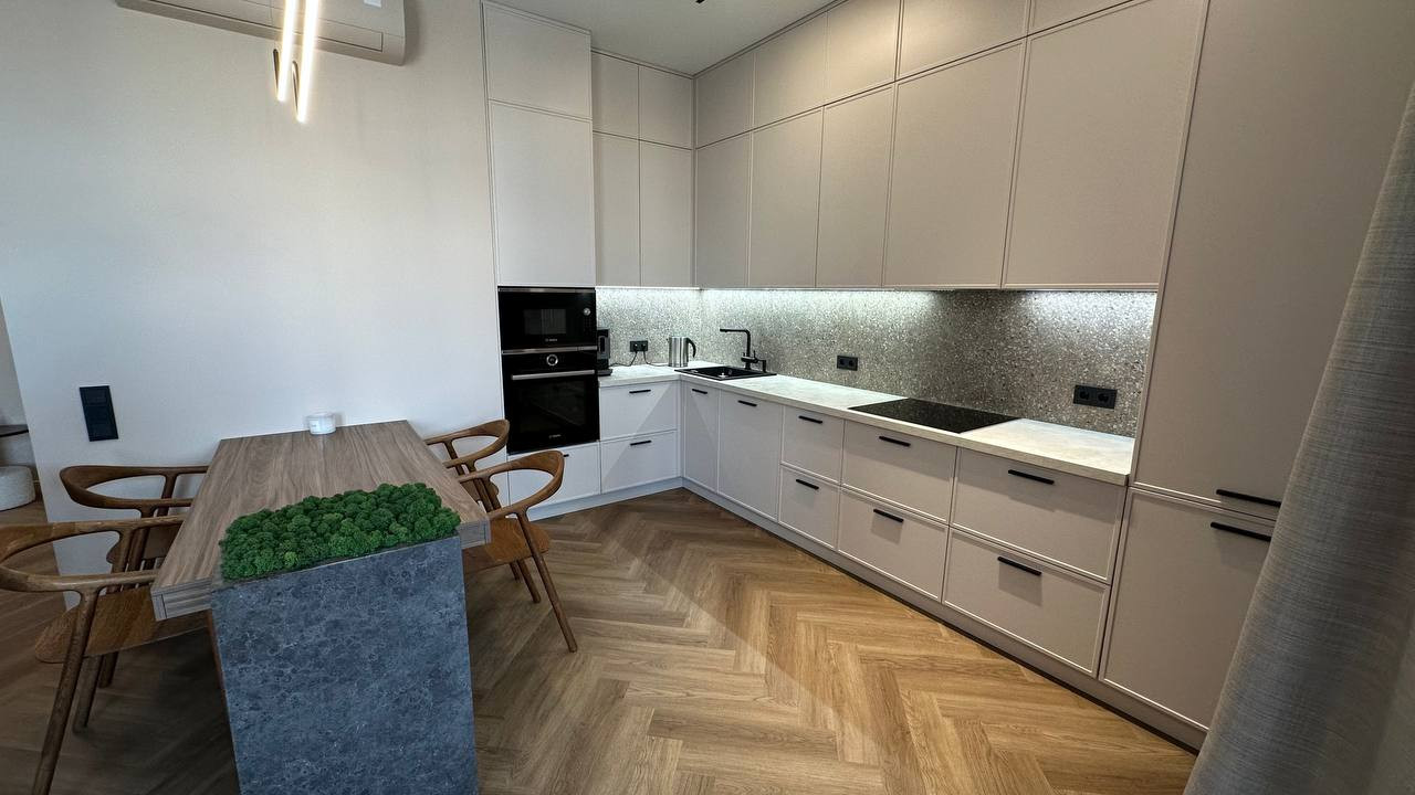 Двух комнатная квартира в стиле эко минимализм. 2023-24 г