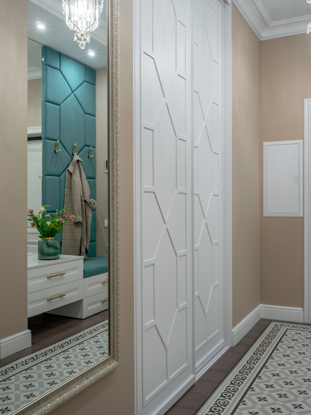 Уютная неоклассика в ЖК «Симфония Нижнего»