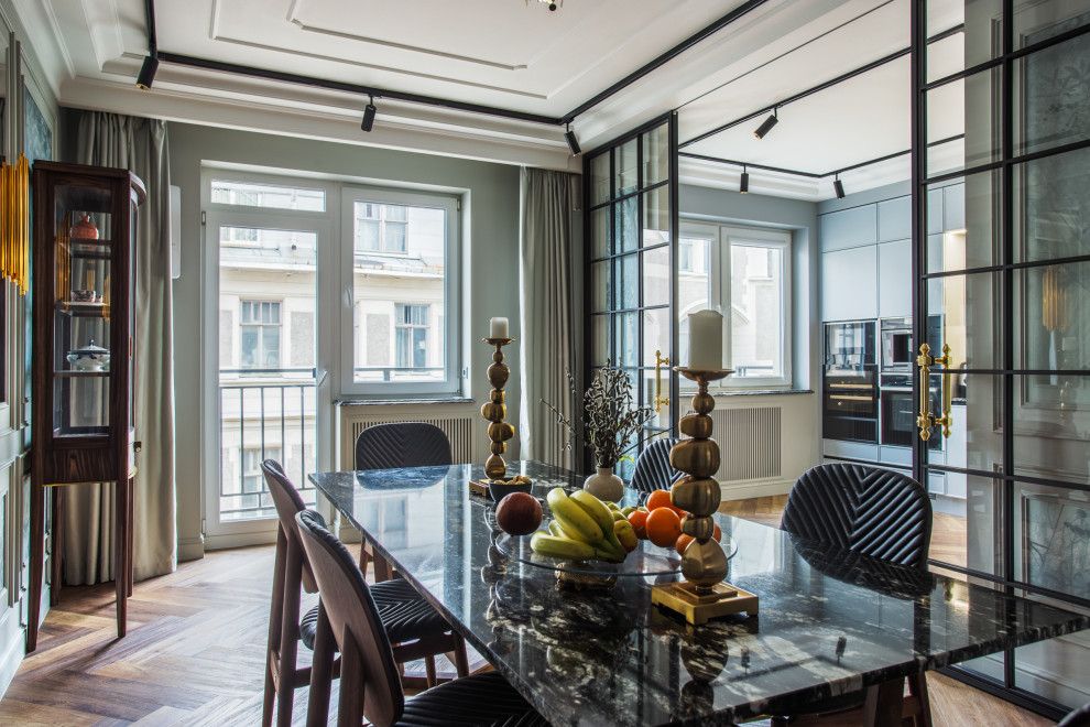 Двухуровневая современная квартира