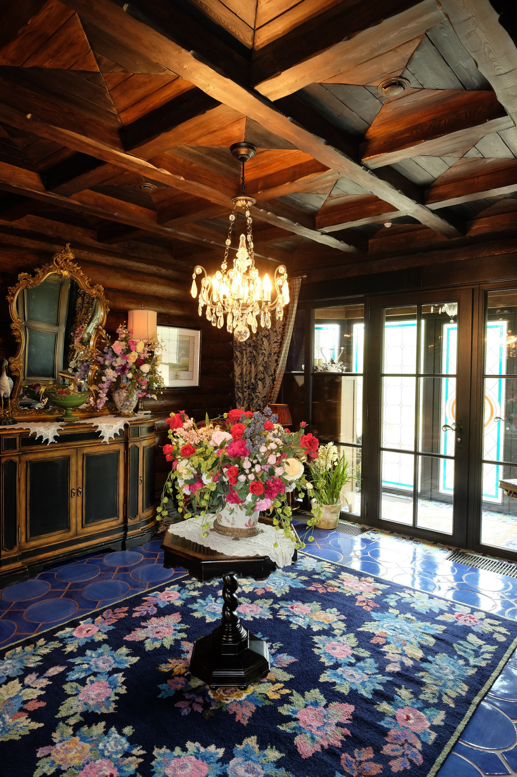 ВИЛЛА ПОДМОСКОВЬЕ