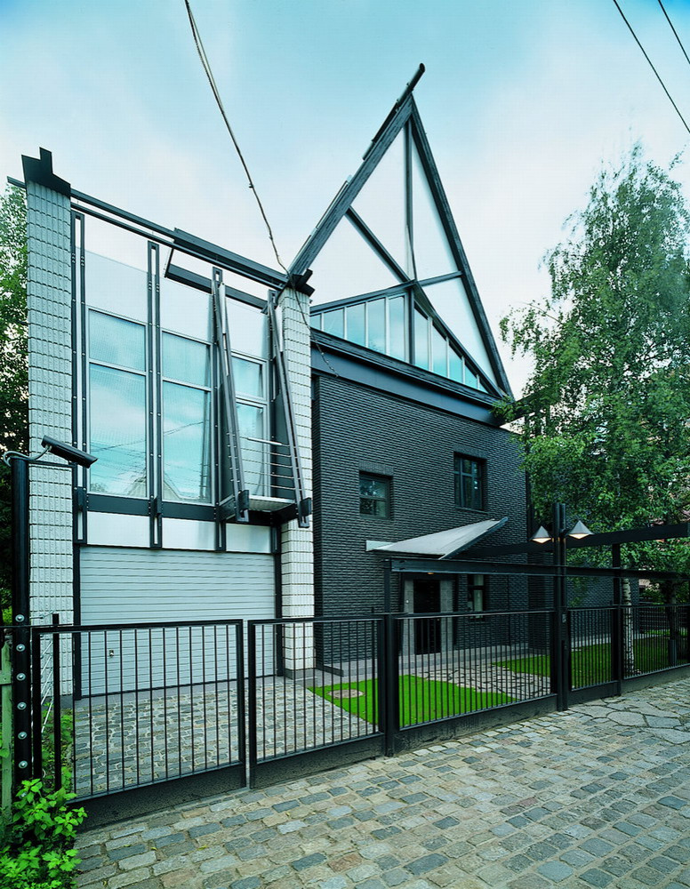 Дом в поселке Сокол