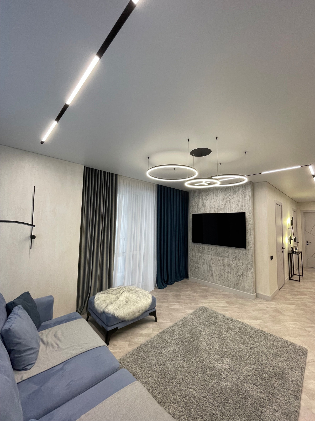 Теневые потолки в ЖК Заельцовский