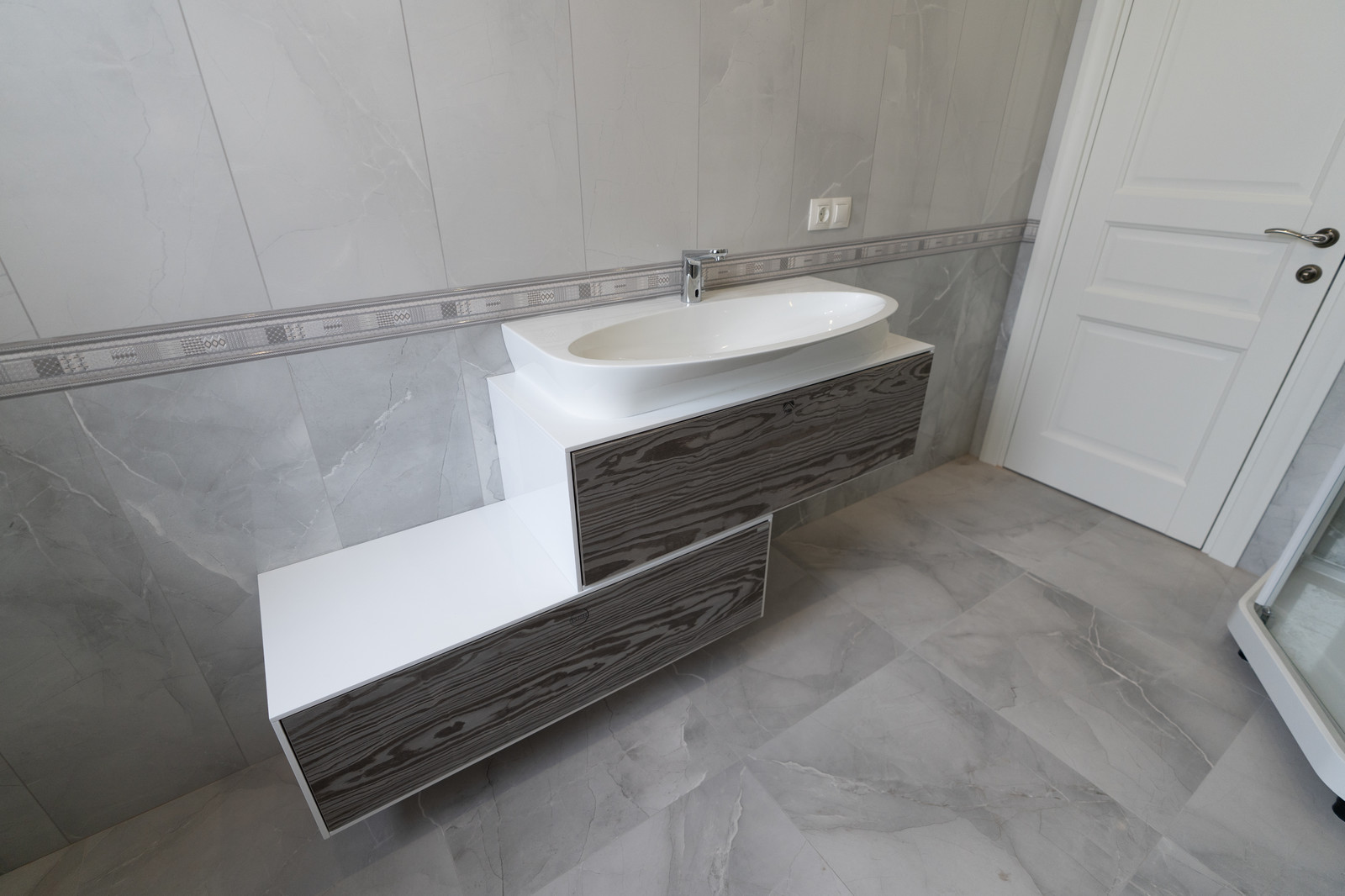 Ремонт и отделка коттеджа 200м2 в поселке Вешки