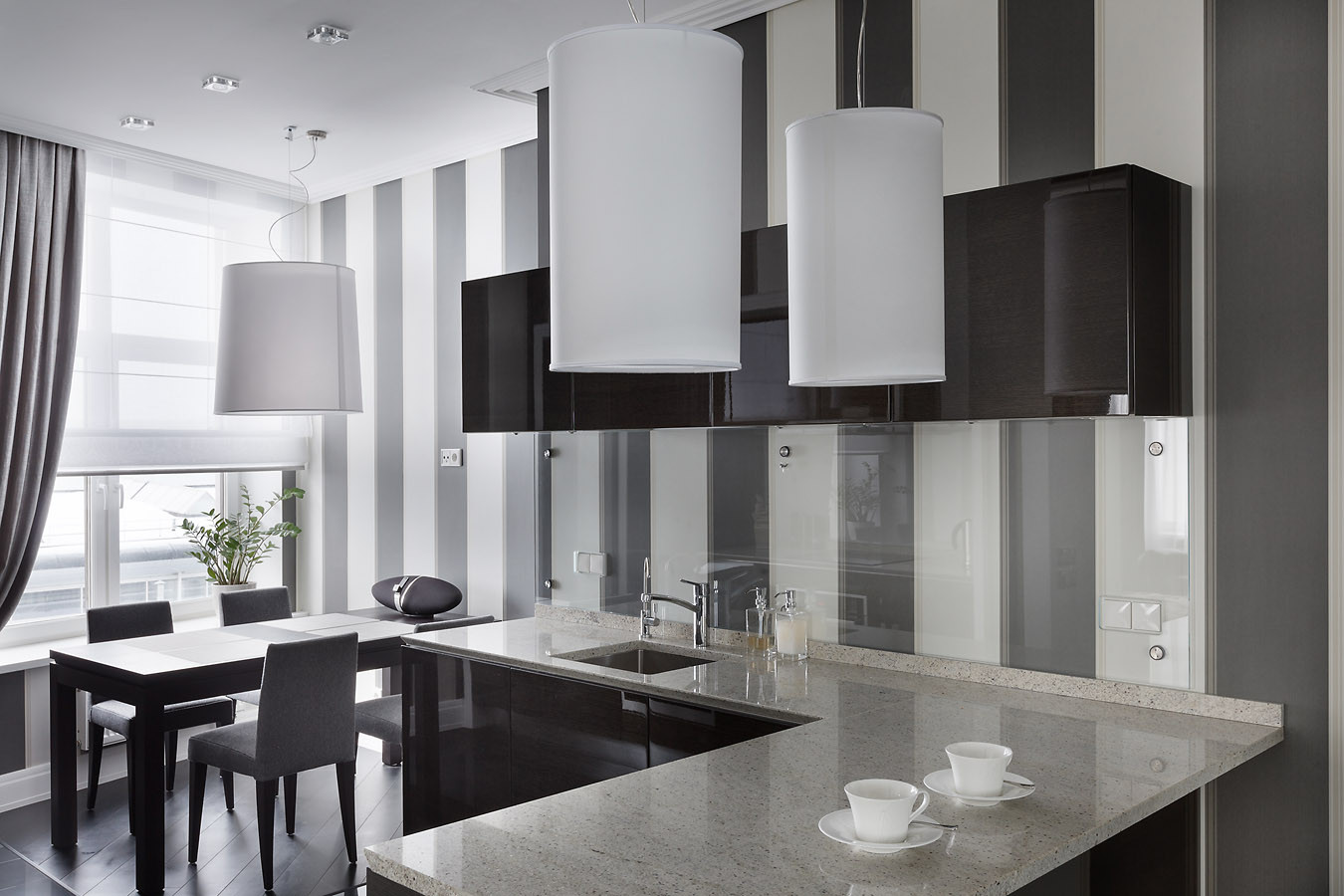 Квартира на Петровском пр.