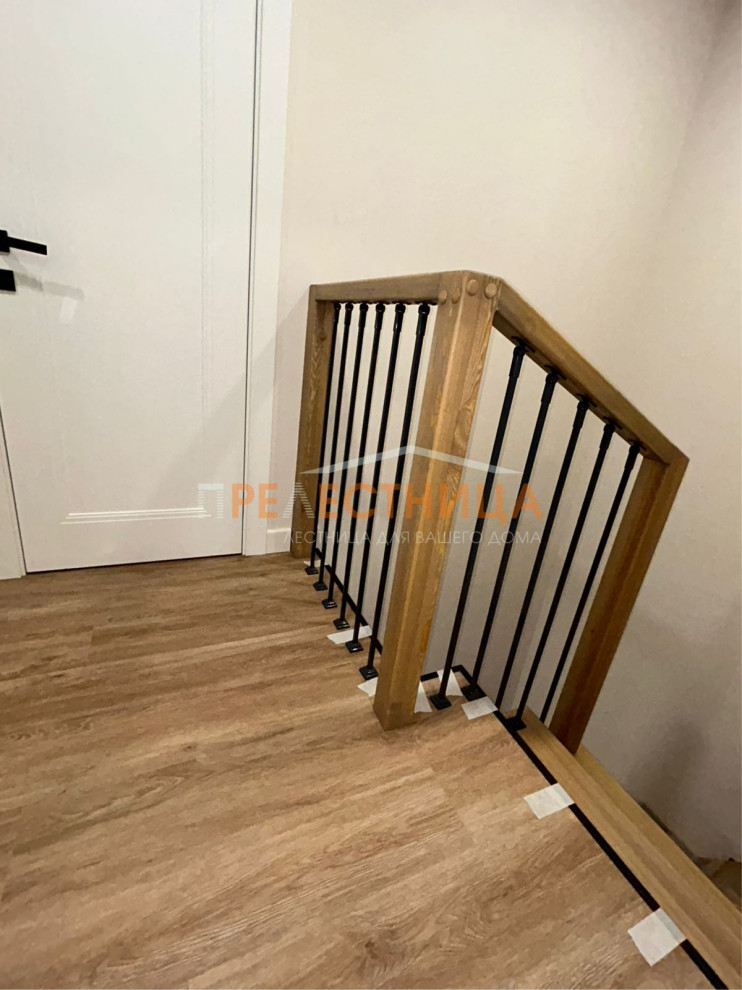 Лестница на центральном косоуре Ассоль-57