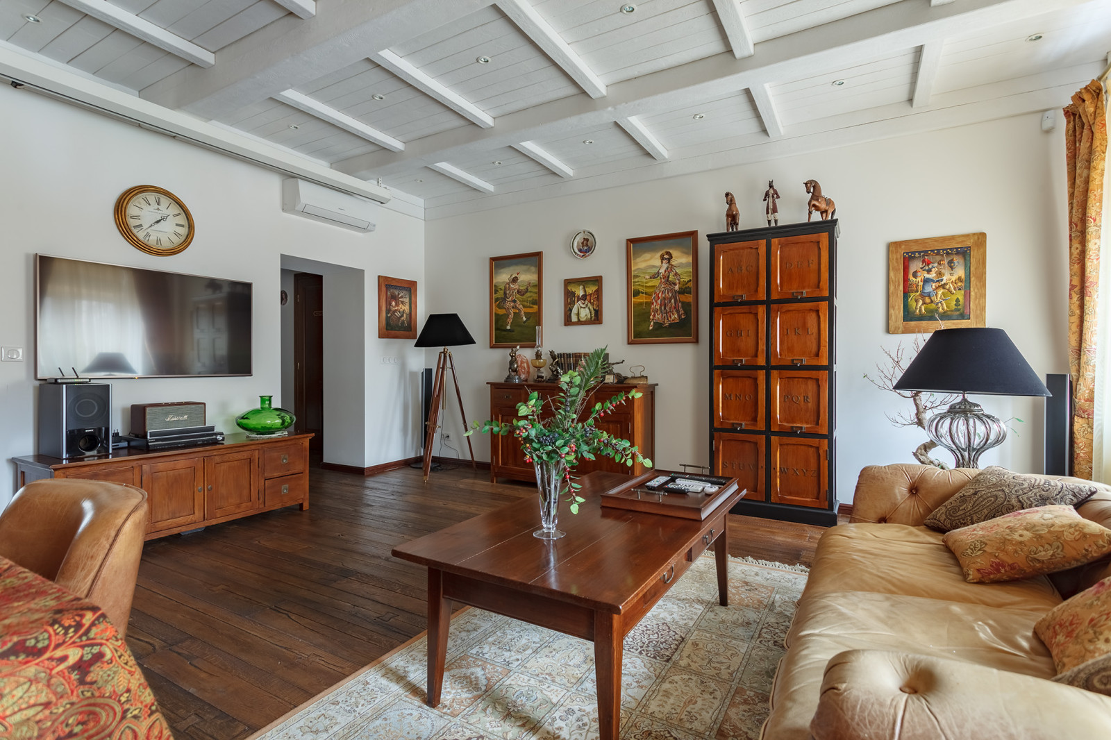 Московская двухкомнатная квартира