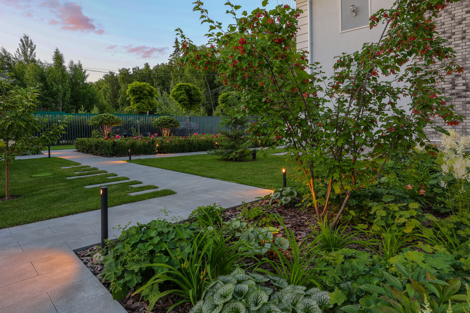 Сад в КП "Уварово"