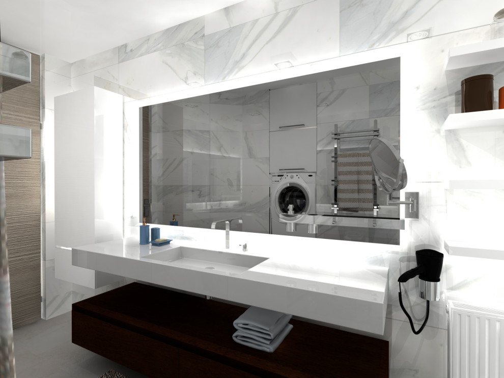 Квартира девушки Бонда