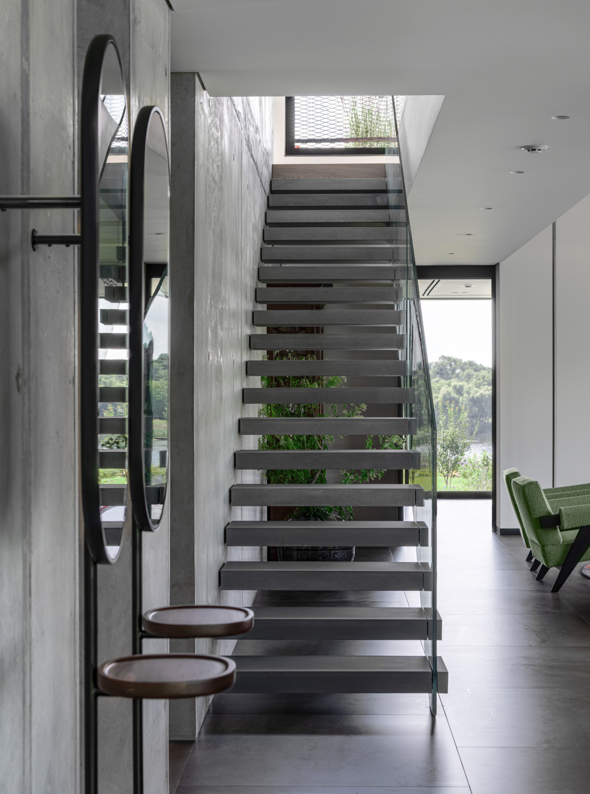 MRIIA HOUSE