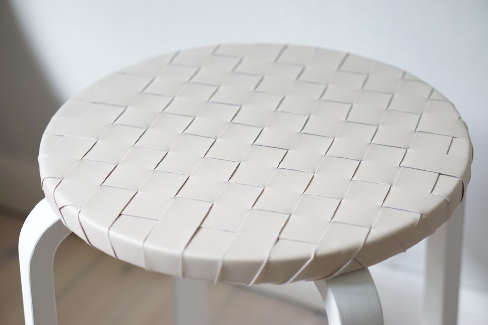 Своими руками: Прикроватный столик из табурета ИКЕА