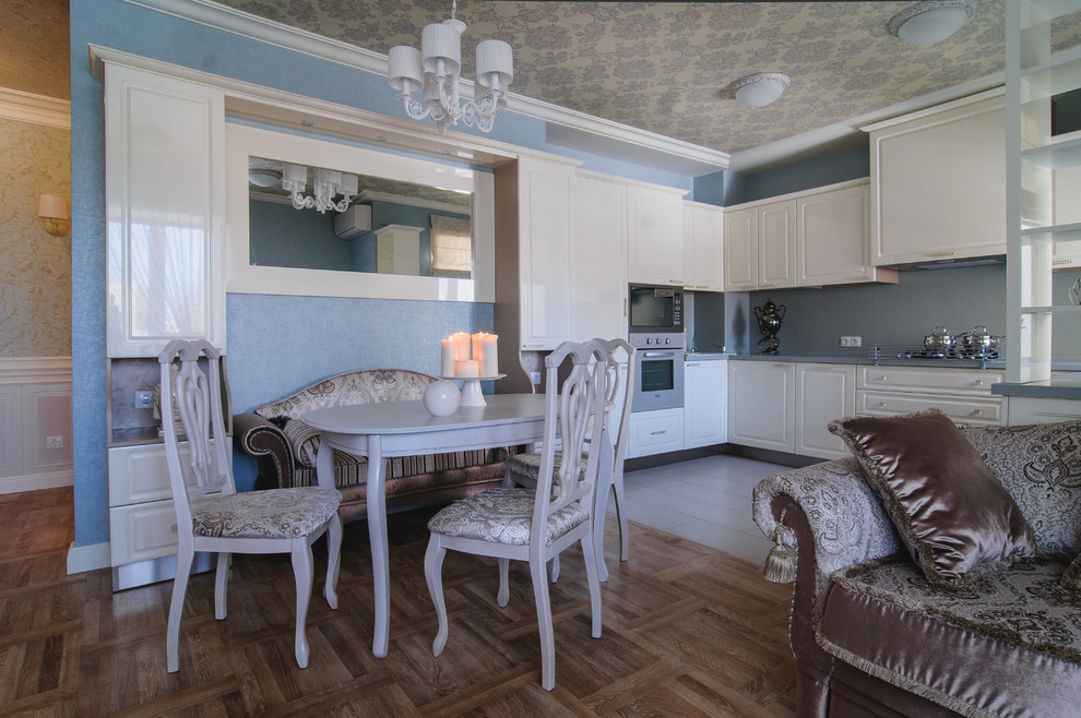 Очаровательная малышка