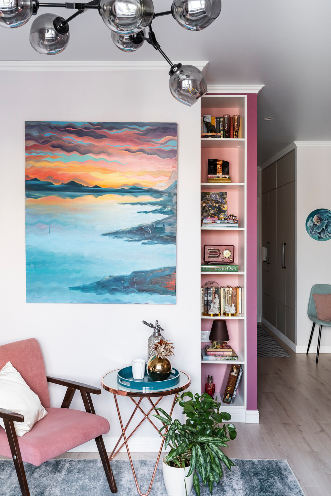 В гостях: Нескучная квартира в Челябинске для семьи дизайнера