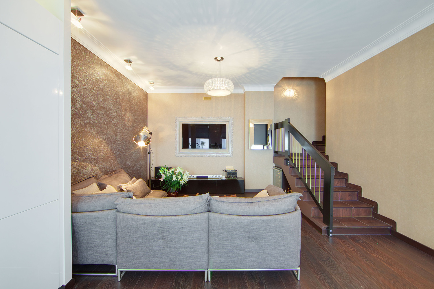 Таунхаус в коттеджном поселке "Бристоль"