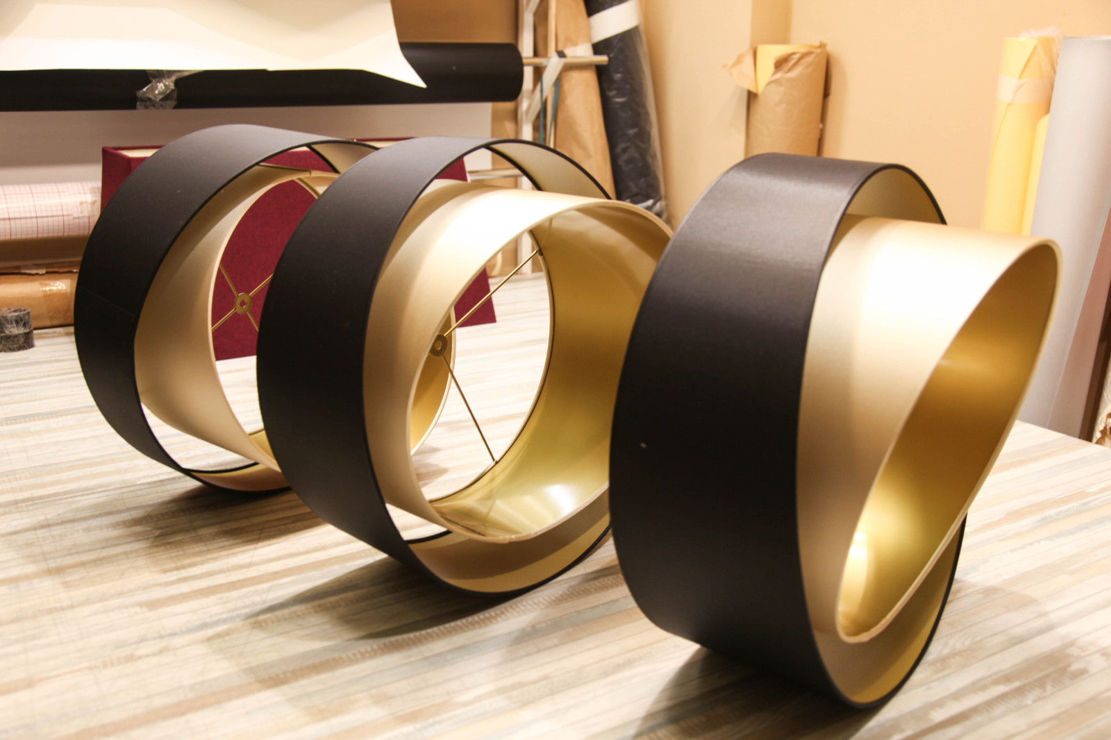 Светильники и световые конструкции для, ресторанов, отелей, ритейла