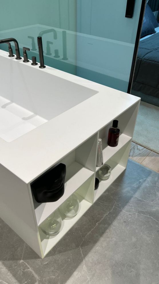 Фотосессия  - двери, мебель и перегородки в московской квартире