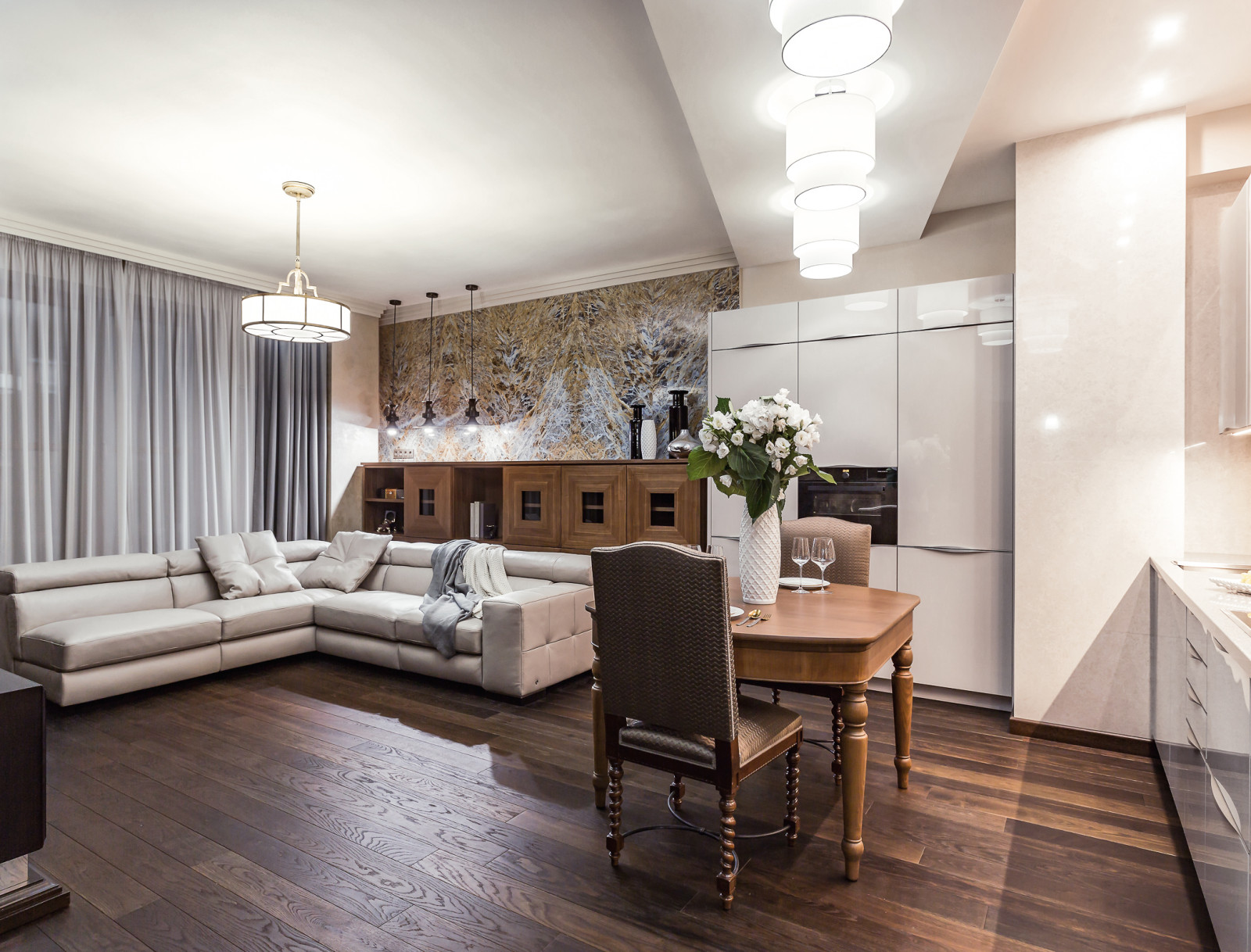 Квартира в жилом комплексе "Royal House on Yauza"