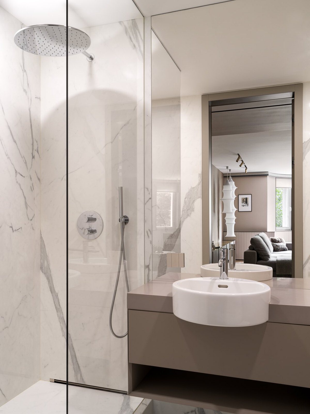 Дизайн квартиры в современном стиле.