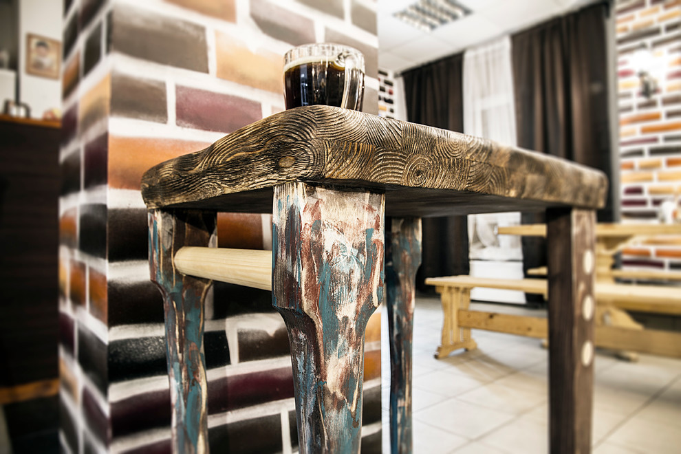 Портрет: Мебель с характером от дизайнера Евгения Томова