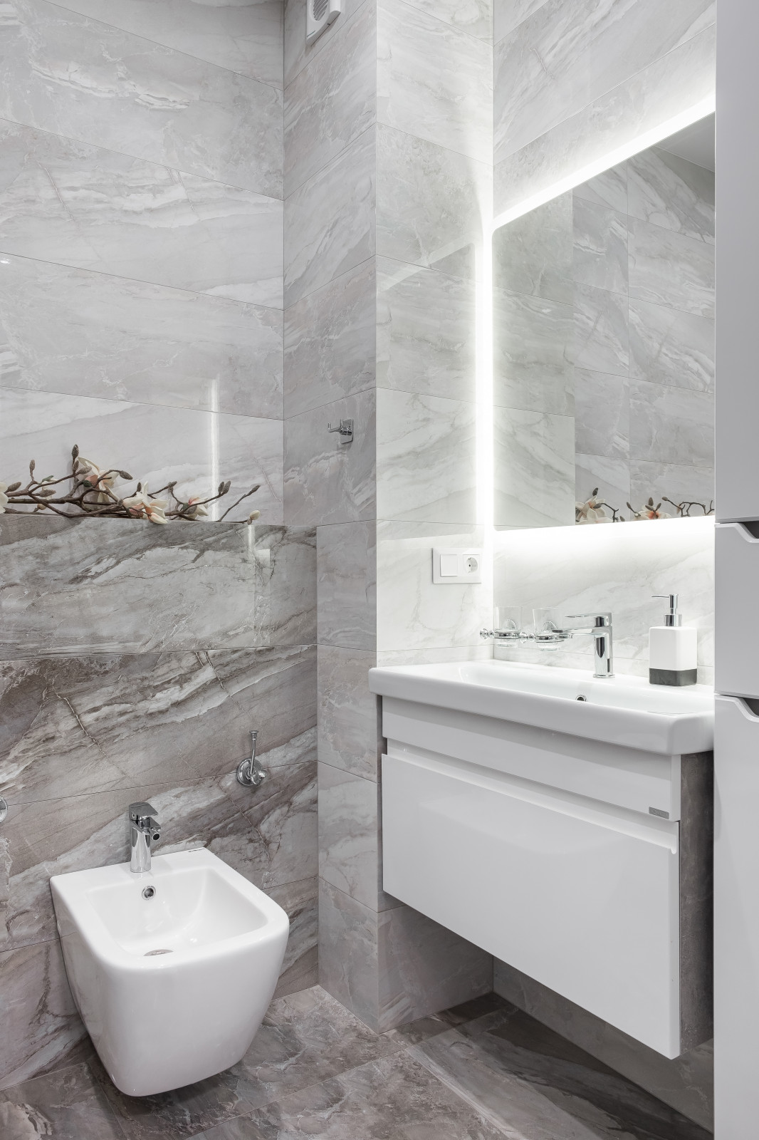 Квартира в цвете антрацит