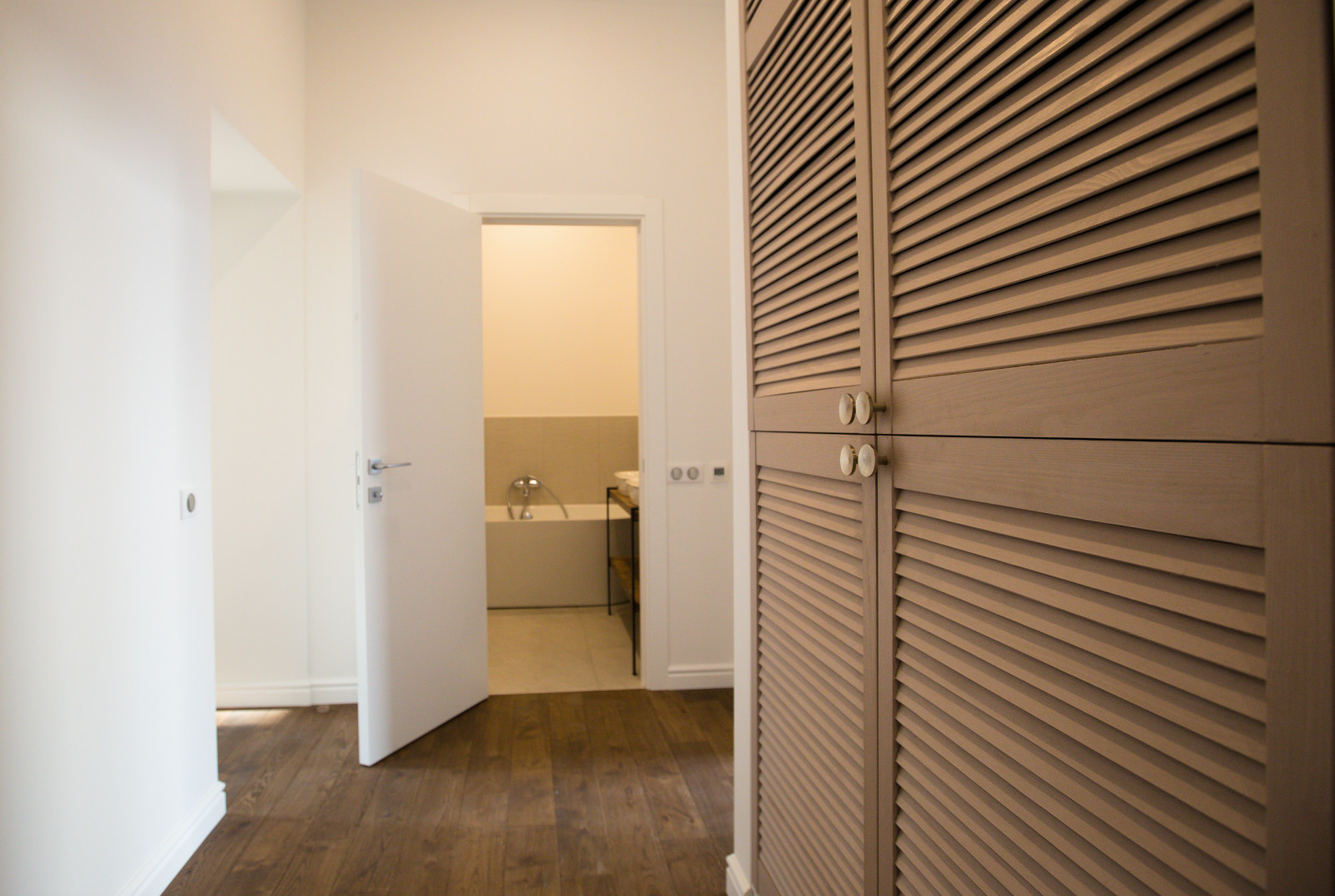 Киев, 4к квартира в историческом центре под аренду