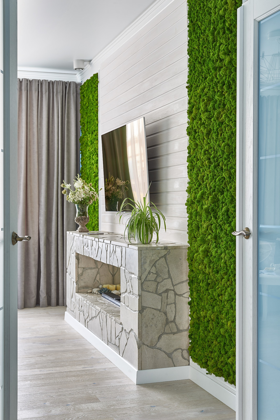 Квартира с видом на Средиземное море