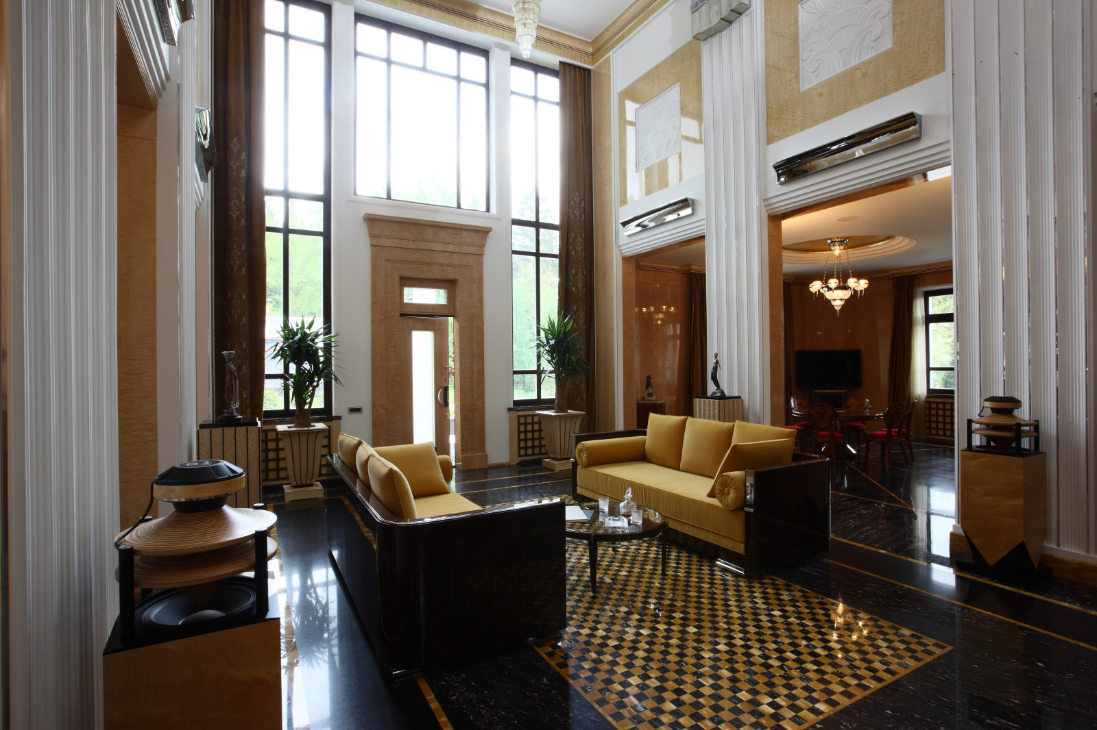 Резиденция в Стольном ВХОДНАЯ ГРУППА