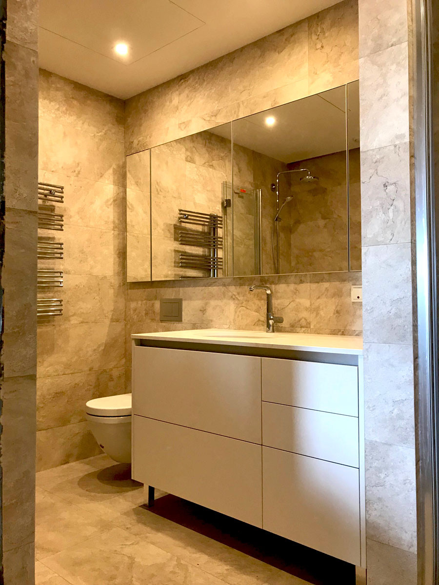 Обложка проекта: Тумба в санузел с кварцевой столешницей