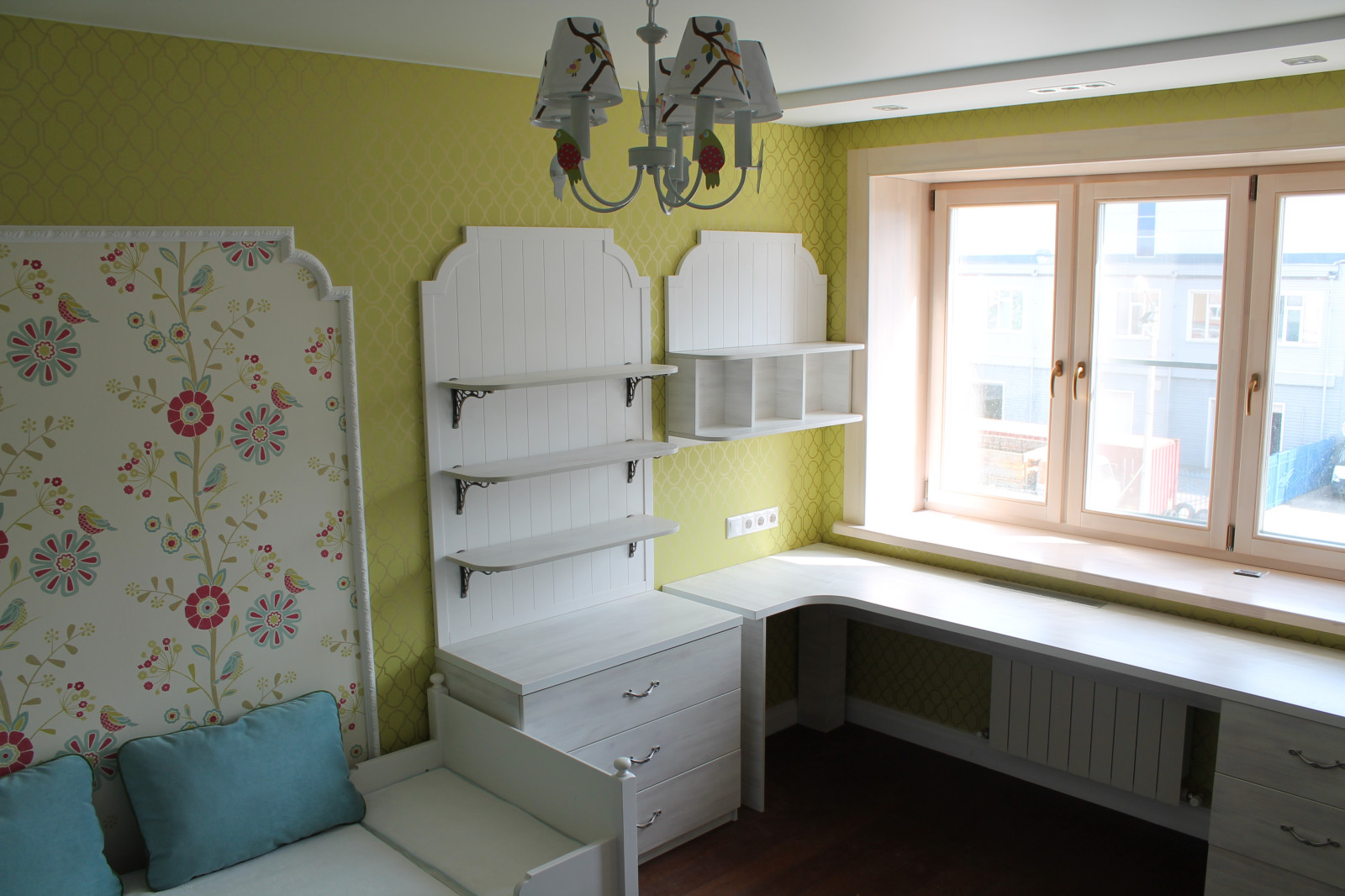 Обустраиваем детскую для первоклашки. Что учесть.