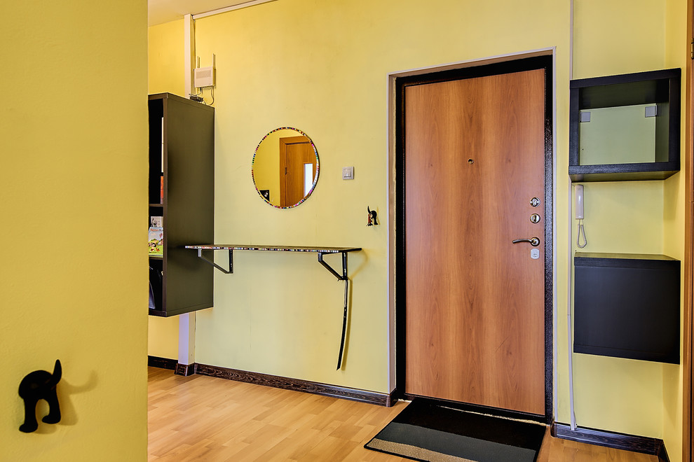 Зона прихожей