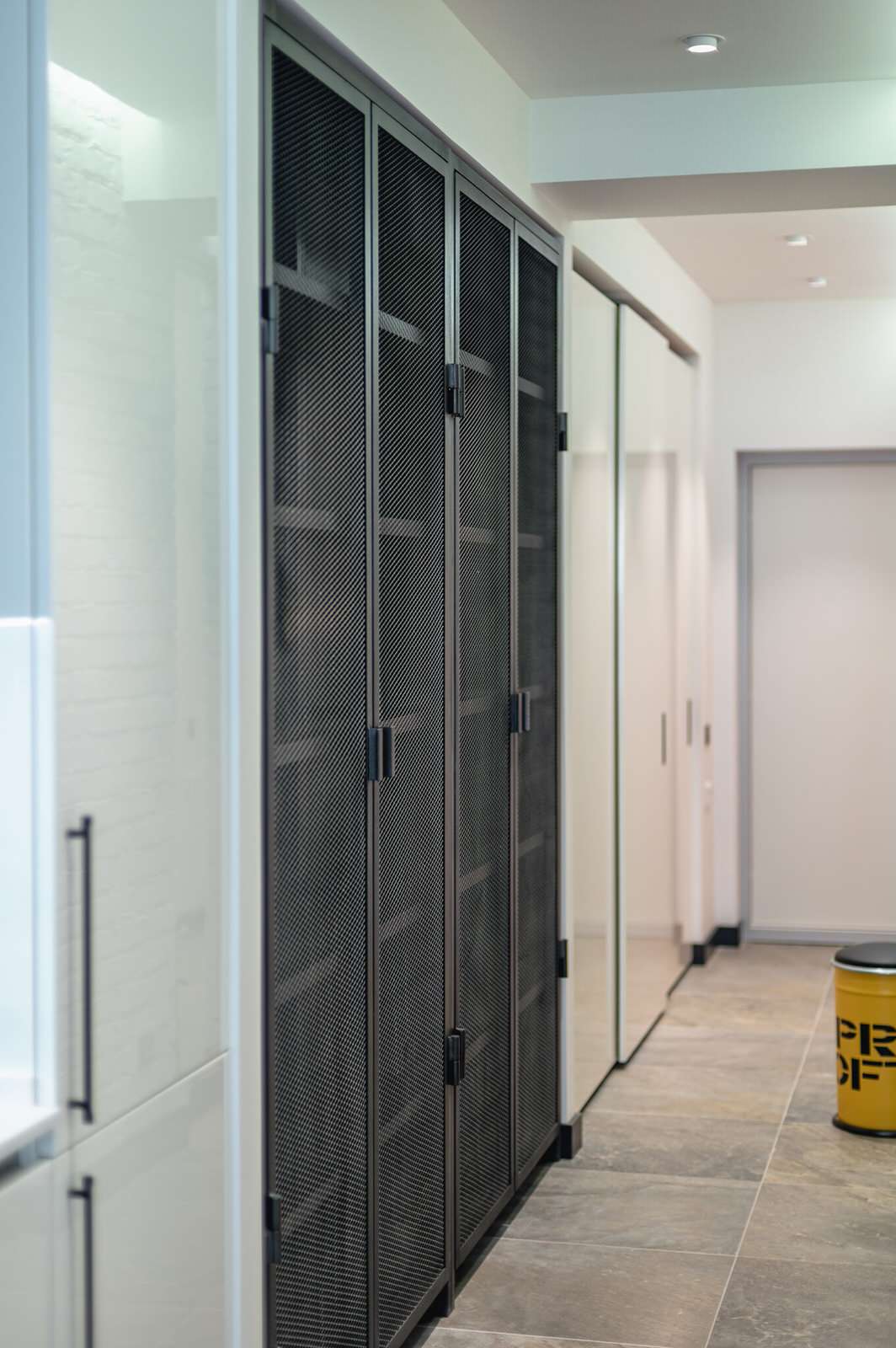 ЖК ЗАЗЕРКАЛЬЕ 406