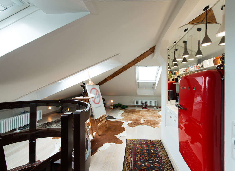 КРЕМЛЕВСКИЕ ЗВЕЗДЫ