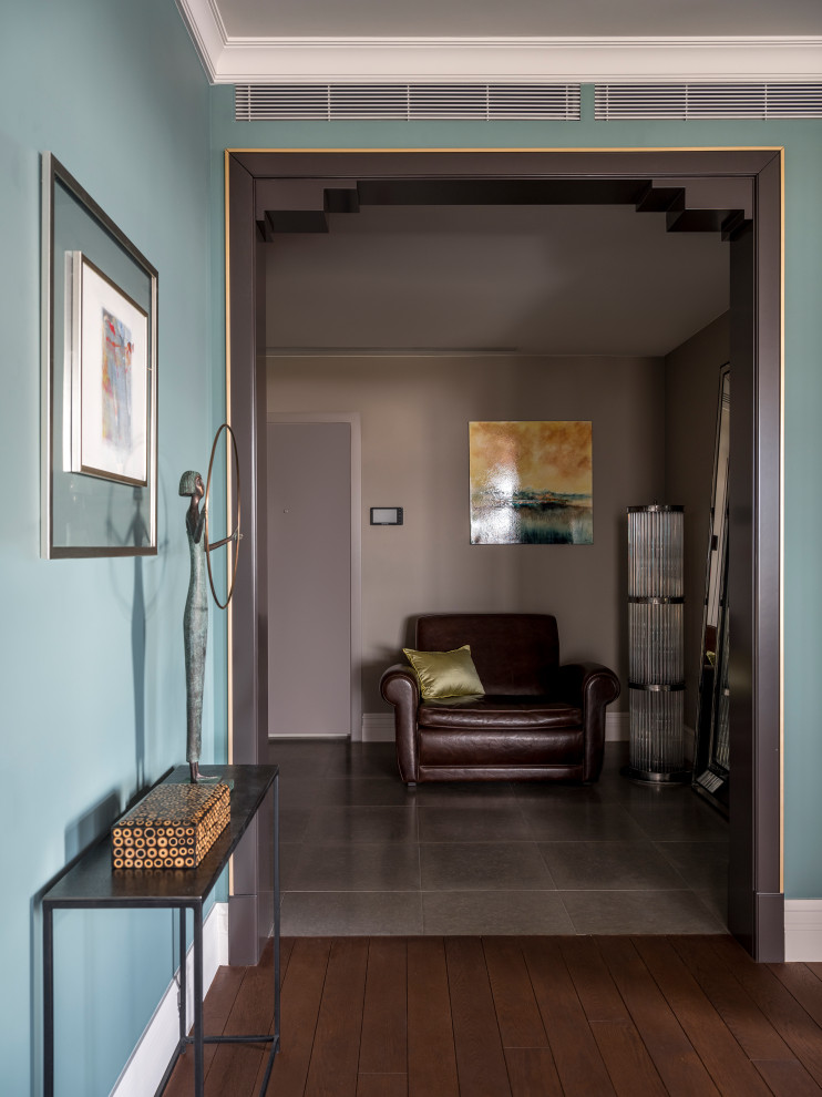 Interior with a view Интерьер с видом на МГУ