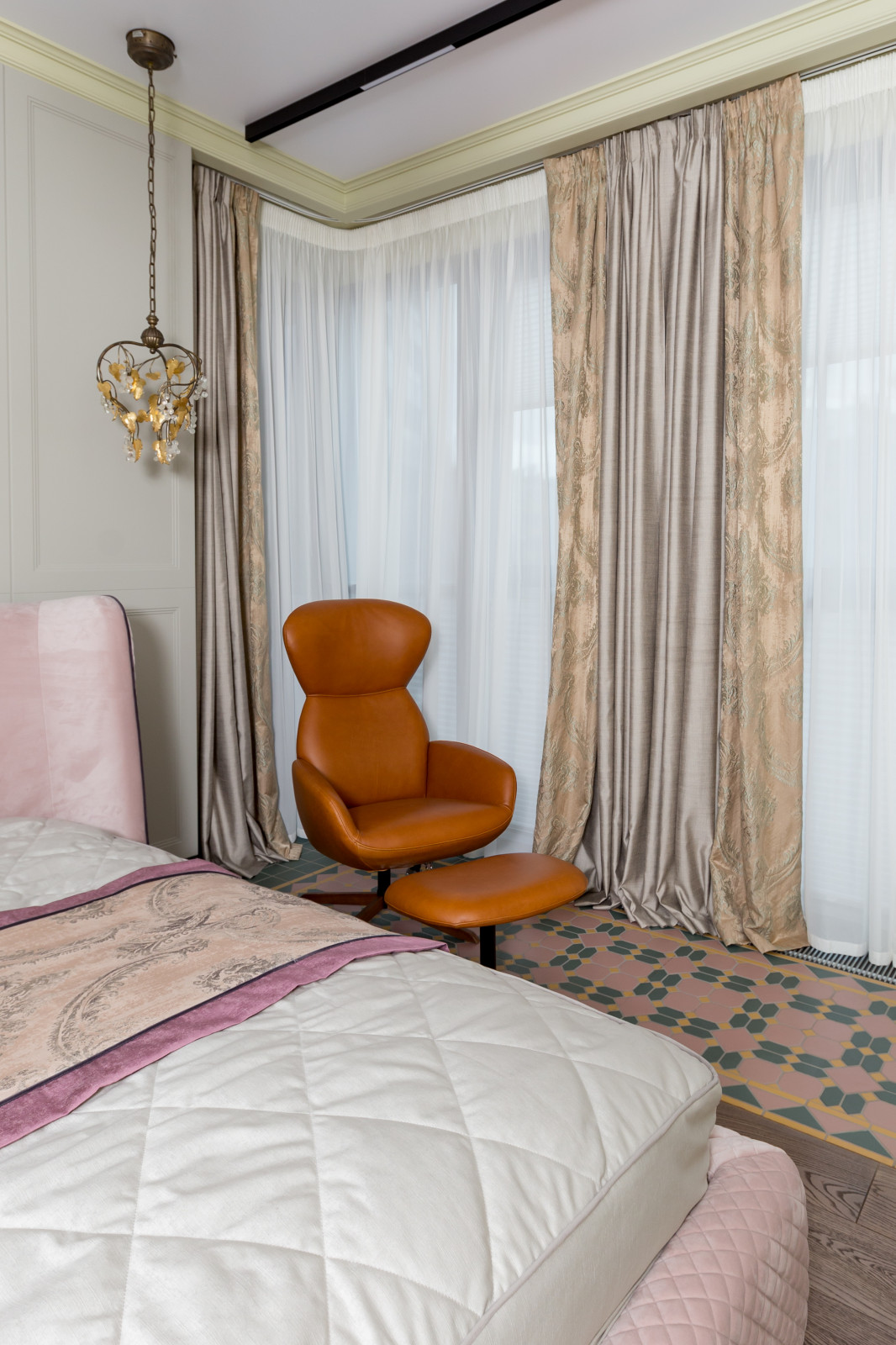 Квартира в Москве, современный стиль с элементами шика