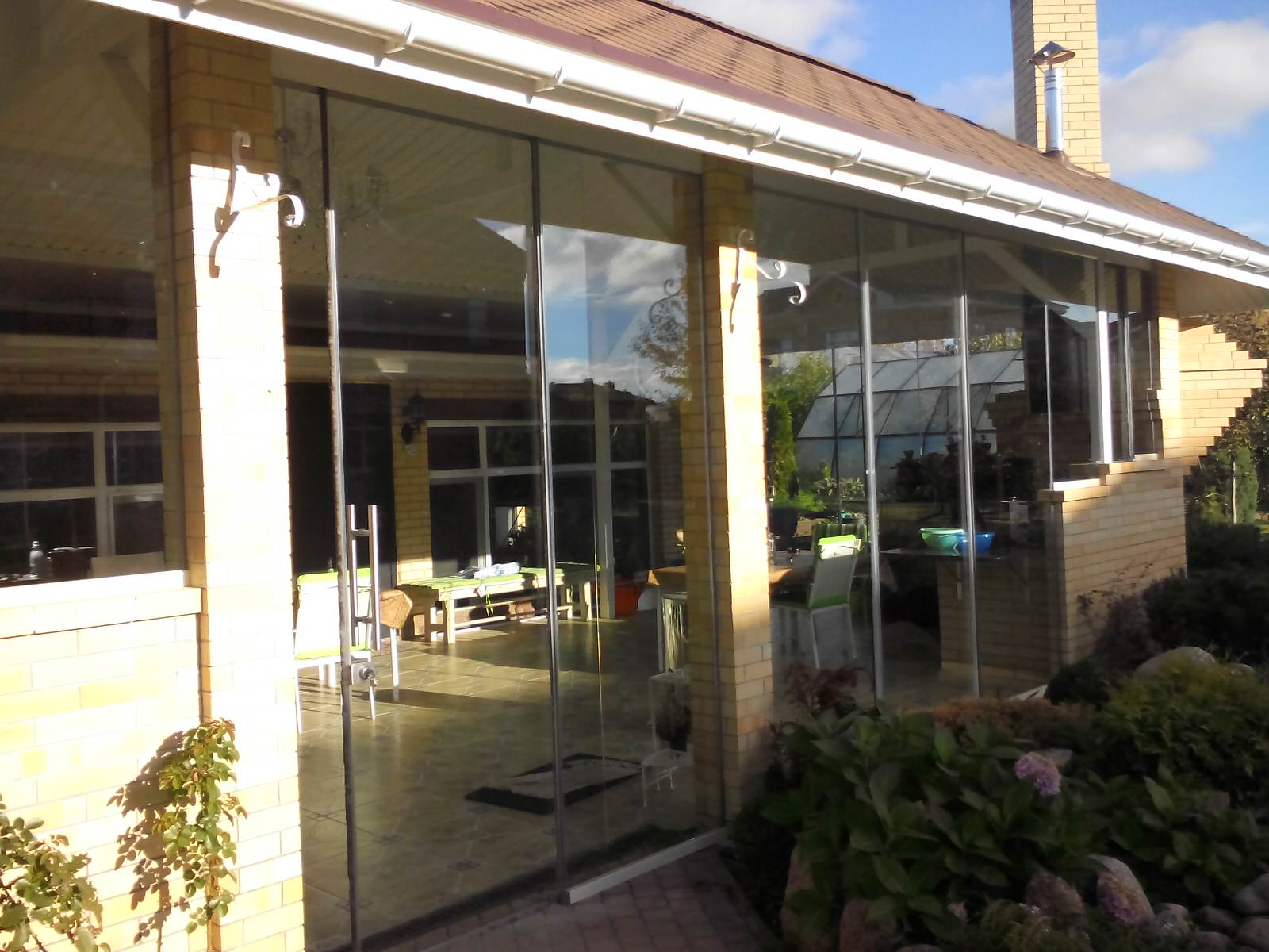 Безрамное холодное остекление в п. Михайловское