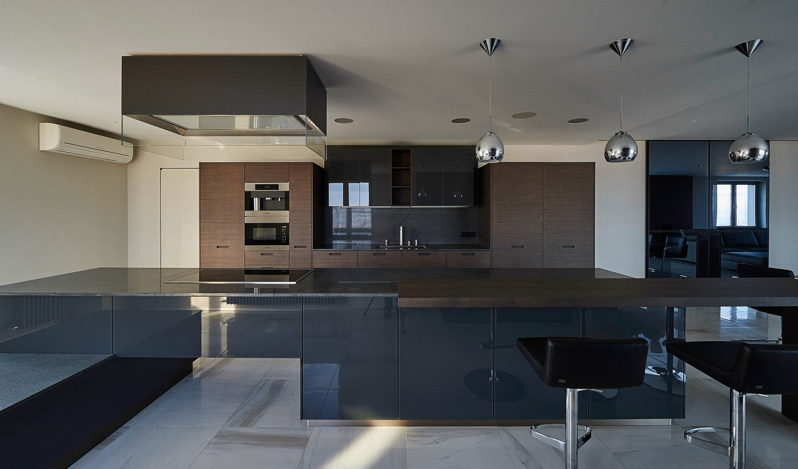 Дизайн Юрия и Ирины Вопшиновых