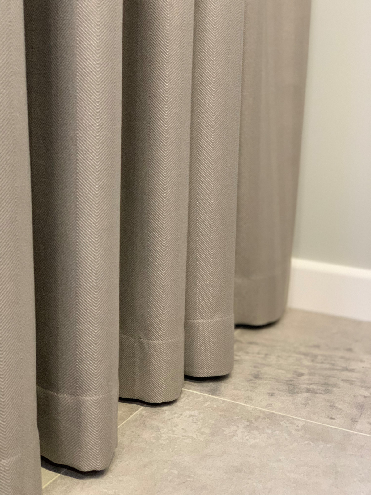 Обложка проекта: Шторы для загородного дома