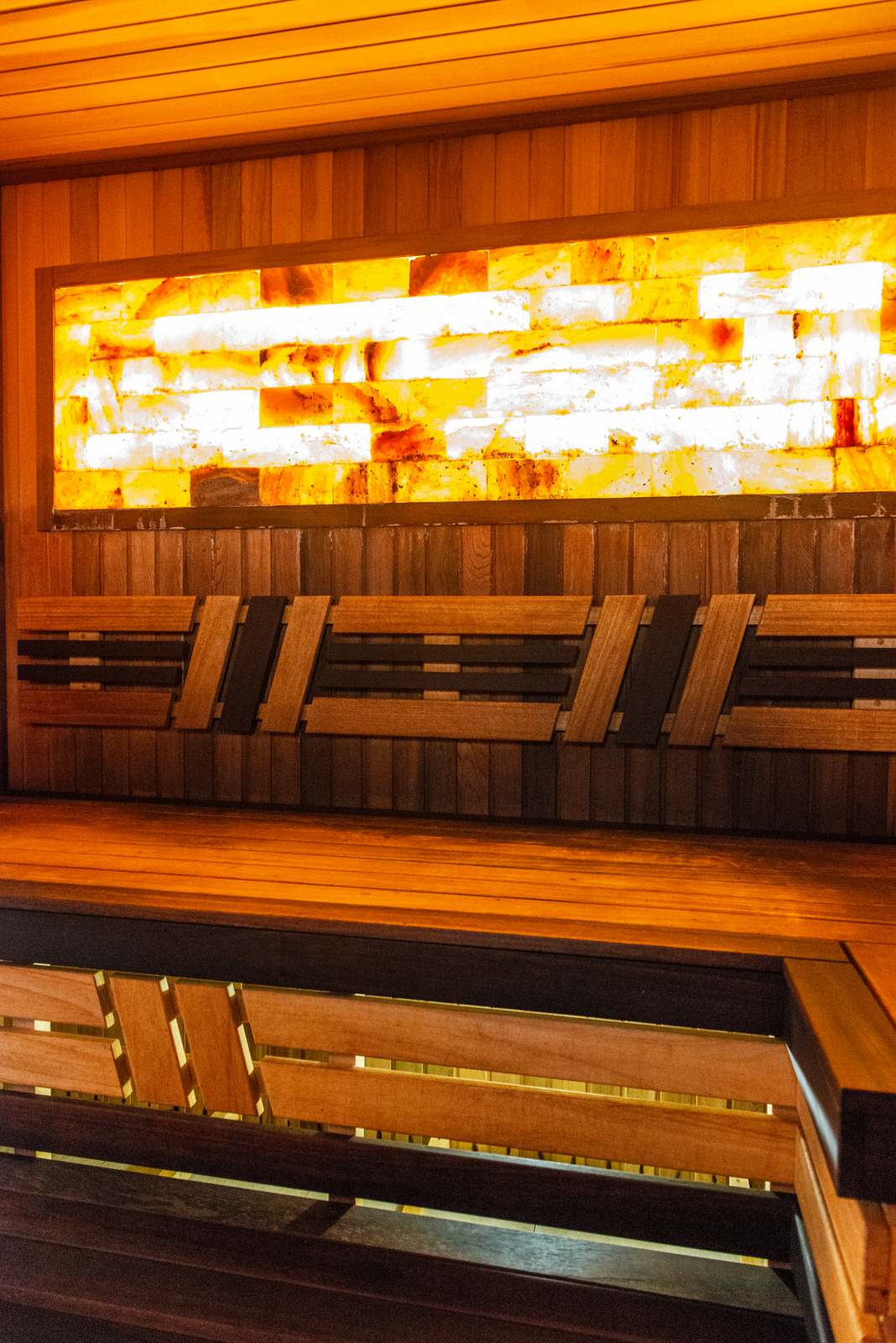 Дом с бассейном