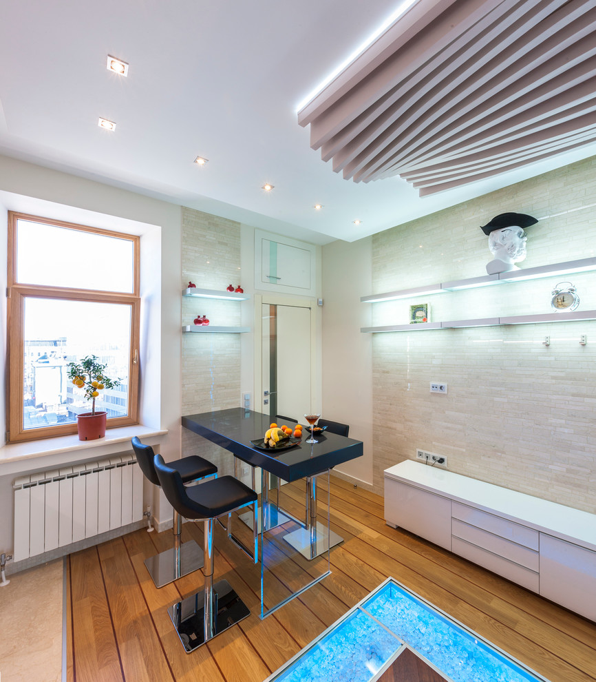 Vogue - Футуристический минимализм.