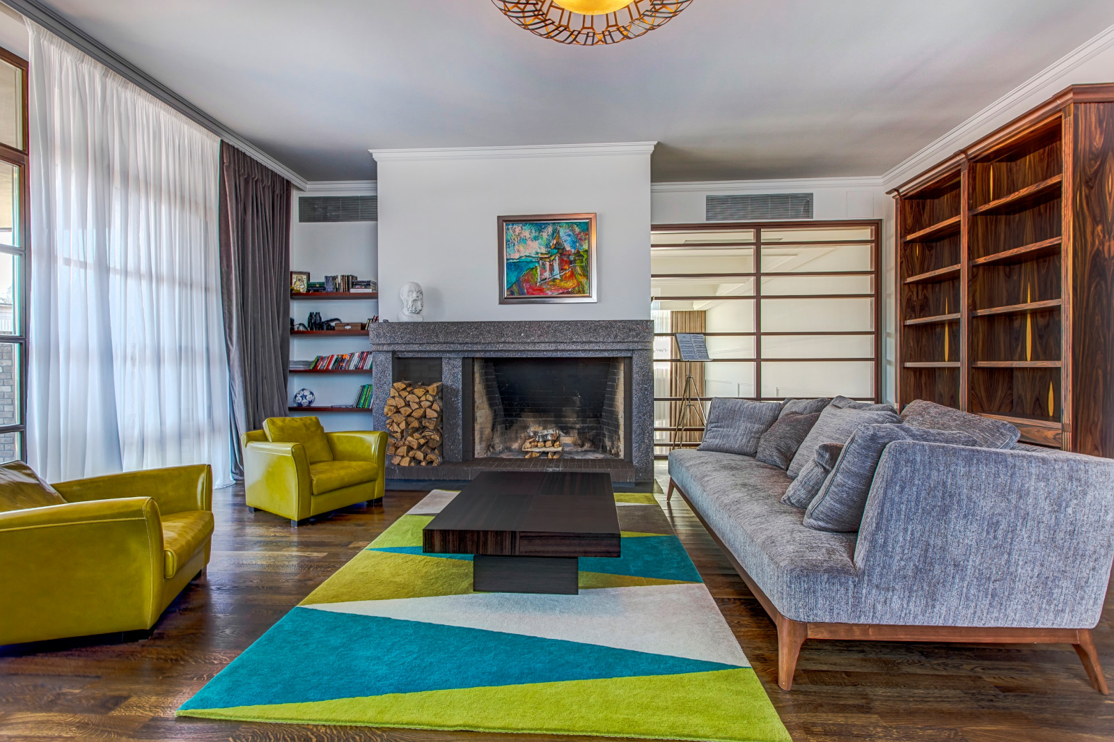 Обложка проекта: Дом в загородном поселке "Барвиха 21"