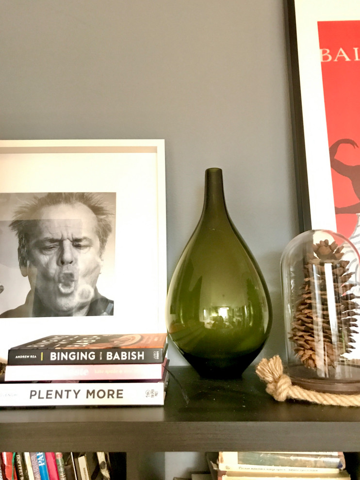 Книжный шкаф и душа гостиной