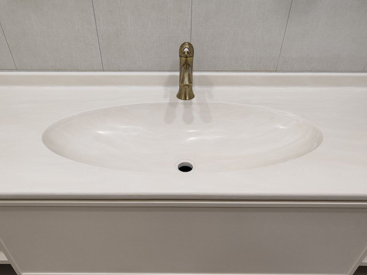 Обложка проекта: Столешница из акрилового камня в ванную комнату