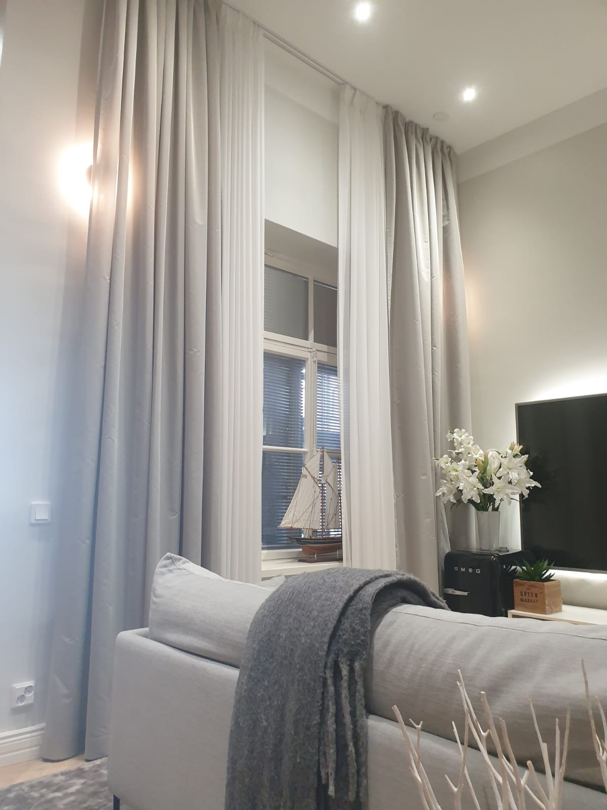 Квартира на набережной