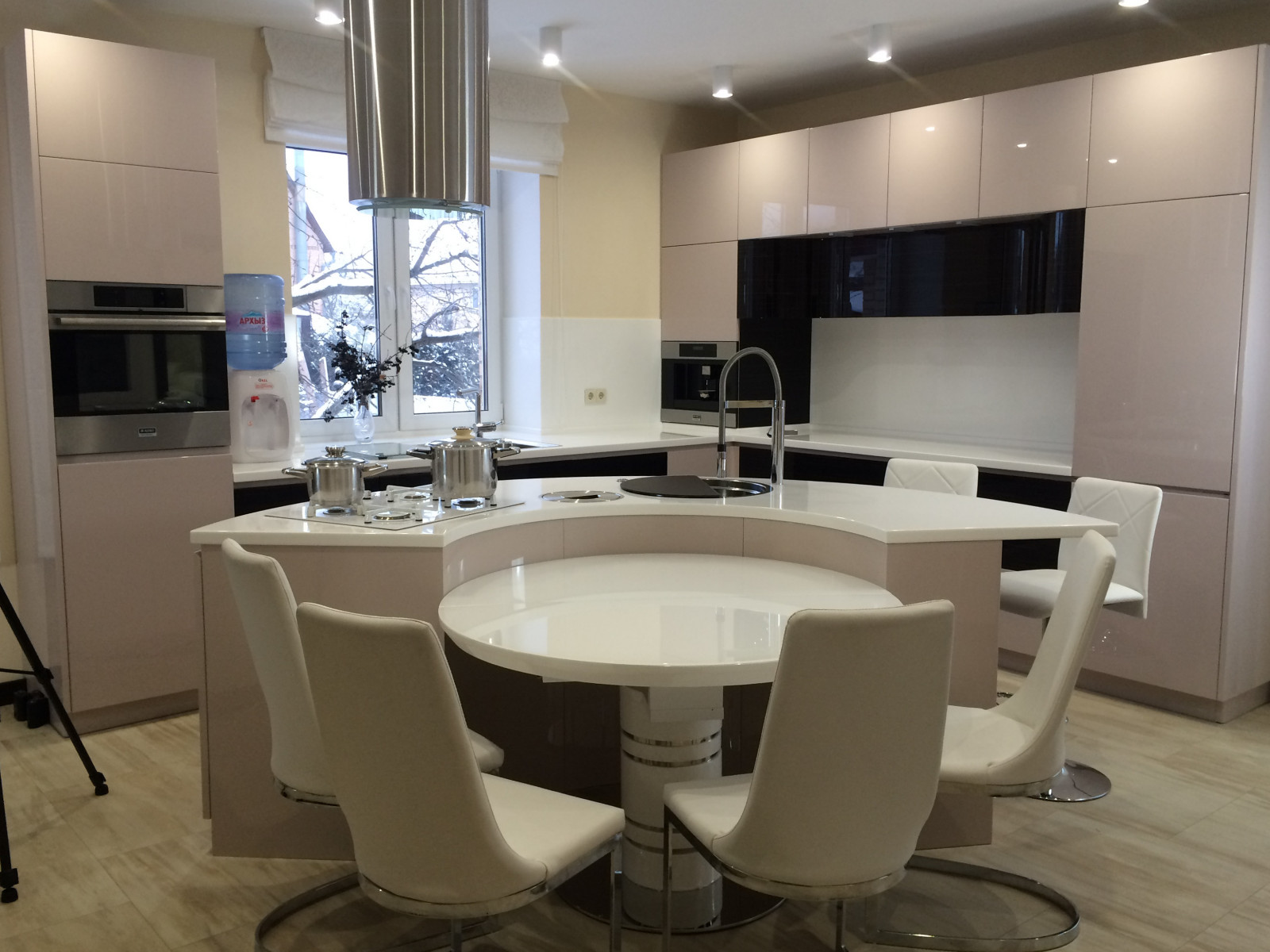 Флай на улице Лесной