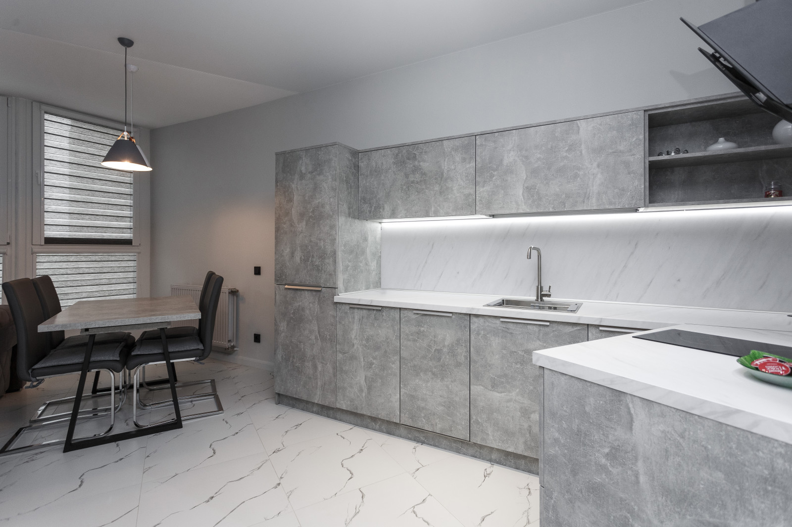 Кухня в стиле минимализм